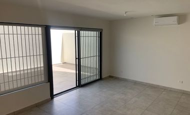 Renta Casa Nueva en Residencial Alina, zona Carretera Nacional,  Monterrey