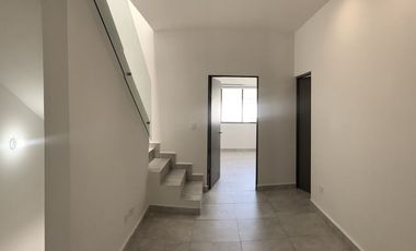Renta Casa Nueva en Residencial Alina, zona Carretera Nacional,  Monterrey