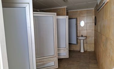 CASA  CON 8 OFICINAS U DORMITORIOS  BARRIO UNIVERSITARIO