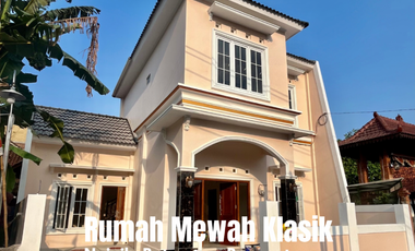 Rumah baru desain Klasik dekat pasar Ngipik Banguntapan