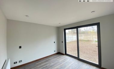 Casa a estrenar en sector Nogales 3D3B