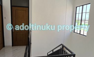 Rumah di kawasan elit, 100 m dari jalan provinsi, mertoyudan, magelang