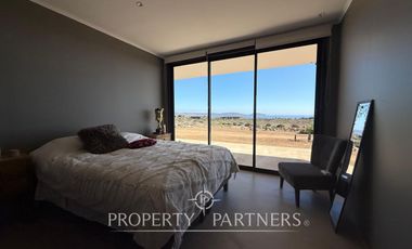 Casa de lujo en condominio Las Mostazas