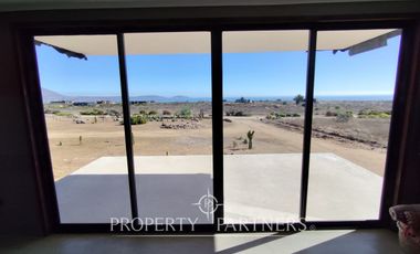 Casa de lujo en condominio Las Mostazas