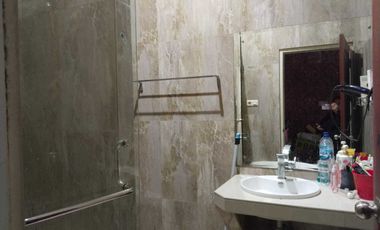 Dijual rumah modern minimalis 2 lantai, lokasi strategis, full furnish