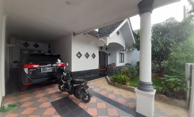 Dijual Rumah 2 Lantai di Kemang Pratama Bekasi