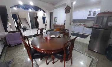 Dijual Rumah 2 Lantai di Kemang Pratama Bekasi