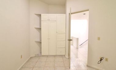 DOS CASAS EN VENTA ZONA VISTA BELLA