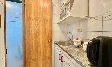Amplio Local Comercial u Oficina en Manquehue Sur