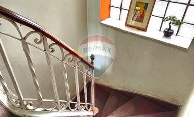 Casa Comercial  en corazon de Providencia
