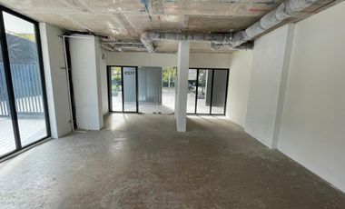 ARRIENDO Local Comercial  de 47,23 m2, Ricardo Lyon, Providencia