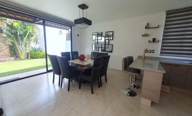 Casa en renta amueblada en circuito privado Amberes Residencial modelo Grande