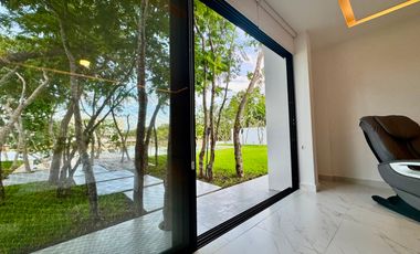 Residencia de Lujo en Venta - Lagos del Sol - Vista al Lago