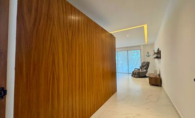 Residencia de Lujo en Venta - Lagos del Sol - Vista al Lago