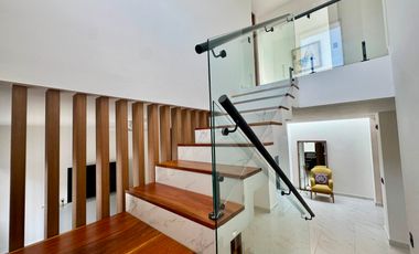Residencia de Lujo en Venta - Lagos del Sol - Vista al Lago