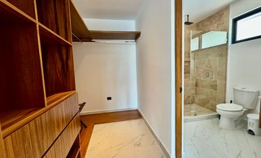 Residencia de Lujo en Venta - Lagos del Sol - Vista al Lago