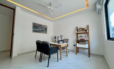 Residencia de Lujo en Venta - Lagos del Sol - Vista al Lago