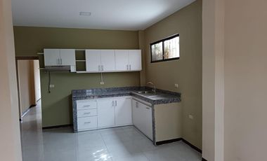 Casa Rentera en Venta, Parroquia Virgen del Fatima, MaxB