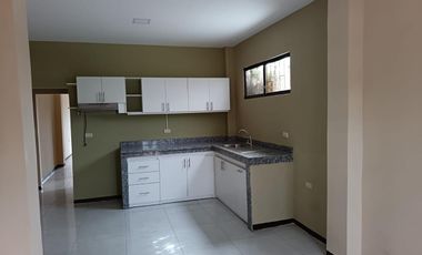 Casa Rentera en Venta, Parroquia Virgen del Fatima, MaxB