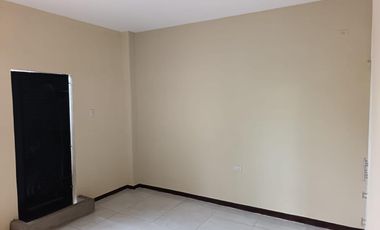 Casa Rentera en Venta, Parroquia Virgen del Fatima, MaxB