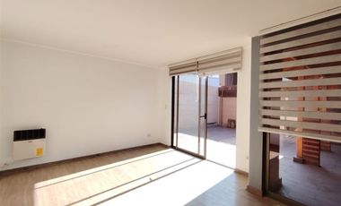 Casa en Venta en Alberto Undurraga cercano a Lincoln College