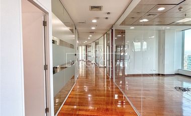 Oficina en Arriendo en Perfecta conectividad Las Condes Vitacura