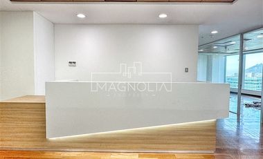 Oficina en Arriendo en Perfecta conectividad Las Condes Vitacura