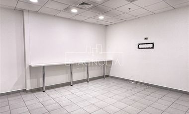 Oficina en Arriendo en Perfecta conectividad Las Condes Vitacura