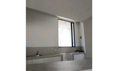 RENTO CASA NUEVA AMPLIA CON JARDIN EN TLAXCALA