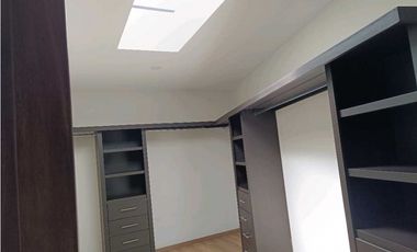 RENTO CASA NUEVA AMPLIA CON JARDIN EN TLAXCALA