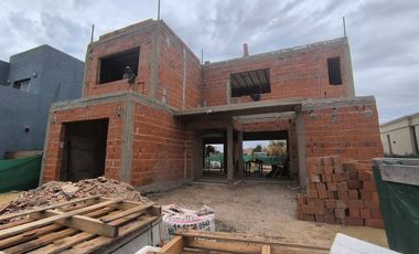 Casa en Venta en Santa Lucia, Pilar del Este, Pilar, G.B.A. Zona Norte, Argentina