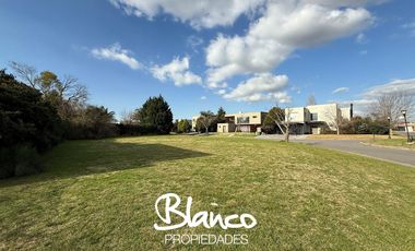 Terreno en Venta en Haras Santa Maria, Escobar, G.B.A. Zona Norte, Argentina