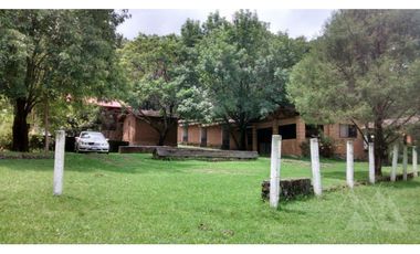 Venta Finca Rancho  en Santa María Ahuacatitlán / CuernavacaFinc