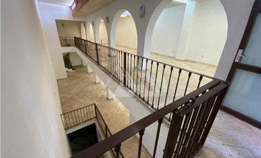 Venta ó Renta de Edificio Comercial  en el Centro de Cuernavaca Mor.