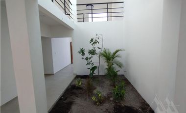 Casa lista para Estrenar  en  Venta en Las Fincas