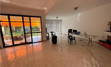 Venta casa sola de un nivel en zona norte de Cuernavaca, Mor.