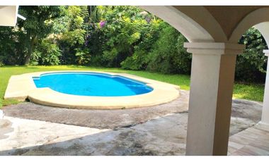 Venta Casa Un Nivel, con Depto. Indep., Lomas de Cuernavaca. Mor.