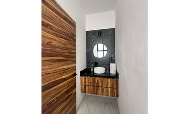 Venta Casa Nueva Moderna, Fracc. Las Fincas, Jiutepec Mor