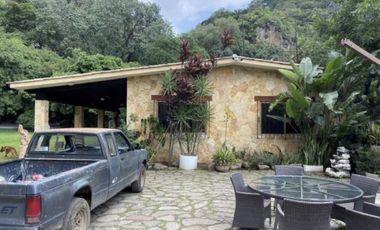 Casa en venta  un nivel en Tepoztlán, Morelos