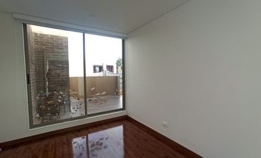 Hermosa casa en Condominio Casa de la Montaña, sector Chuntame en Cajicá.