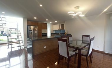 Hermosa casa en Condominio Casa de la Montaña, sector Chuntame en Cajicá.