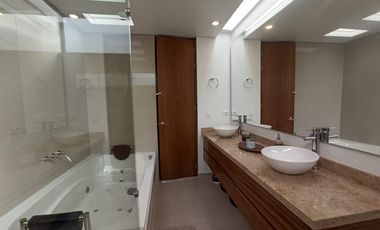 Hermosa casa en Condominio Casa de la Montaña, sector Chuntame en Cajicá.