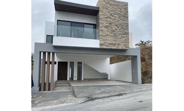 Casa en Renta  en Alamo Sur en Santiago