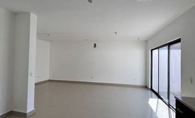 Casa en Renta  en Alamo Sur en Santiago