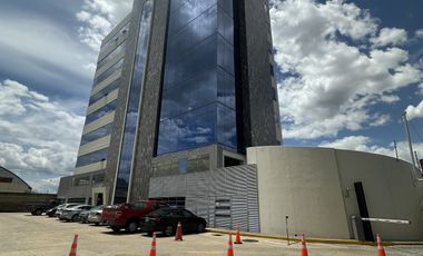 Oficina en Renta Ciudad Judicial, piso completo