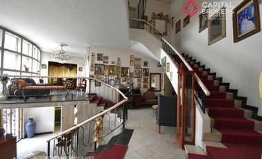 Casa de Lujo en Venta como Terreno para desarrollo vertical