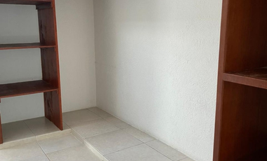 CASA EN RENTA EN VILLA CON ALBERCA, SOBRE EL BLVD M ALEMAN Y FRENTE AL MAR