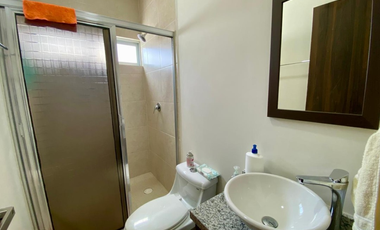 CASA DE 3 RECÁMARAS EN VENTA EN EL FRACCIONAMIENTO VISTA ALTA RESIDENCIAL