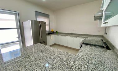 CASA DE 3 RECÁMARAS EN VENTA EN EL FRACCIONAMIENTO VISTA ALTA RESIDENCIAL