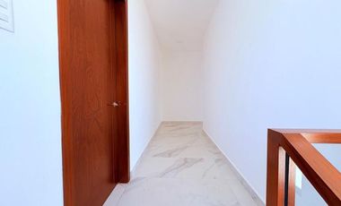 Casa en Venta en Veracruz Fracc. Lomas del Dorado en Esq. Frente a Área Verde.